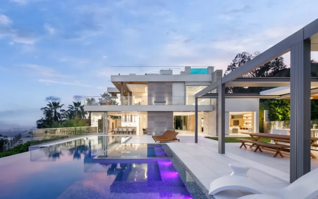 Why Life at Beverly Hills Stands Out